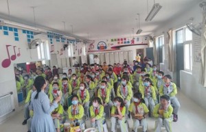 绿瘦“长颈鹿行动”青少年体重管理进校园公益课程走进北京